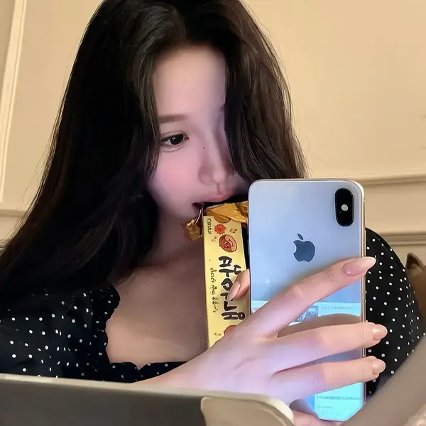 第一次在成都约模特，经纪人从哪里找？